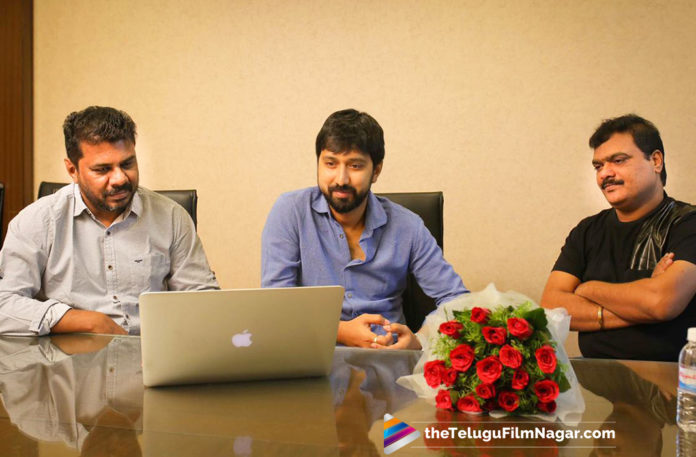 Demonetization Anthem From Cash Cash Movie Out Now,Telugu Filmnagar,Telugu Film Updates,Tollywood Cinema News,2019 Latest Telugu Movie News,Cash Cash Movie Song Launch,Demonetization Anthem Song From Cash Cash Telugu Movie,Demonetization Anthem Song Launched By Director Bobby,Cash Cash Telugu Movie Songs,Director Bobby Launches Cash Cash Movie Song