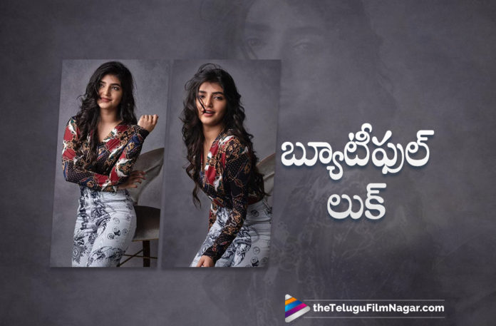 Actress Sreeleela Beautiful Pictures Went Viral,Telugu Filmnagar,Latest Telugu Movies News,Telugu Film News 2022,Tollywood Movie Updates,Latest Tollywood News,Tollywood Movies, Pelli Sandadi Actress Sreeleela Looks Beautiful,Pelli Sandadi Fame Sreeleela Beautiful Looks Goes Viral In Social Media,Actress Sreeleela Pictures Goes Viral, Actress Sreeleela Photos Goes Viral in Social Media,Actress Sreeleela Pics In Social Media,Actress Sreeleela Beautiful Photos Goes Viral In social Media,Actress Sreeleela With Ravi Teja Movie Dhamaka, Actress Sreeleela In Dhamaka Movie,Dhamaka Sreeleela Upcoming Movie,Dhamaka Upcoming Movie,Sreeleela Stylish Looks Goes Viral,Sreeleela Stylish Looks shared In Socila Media,Actress Sreeleela MBBS,#Sreeleela