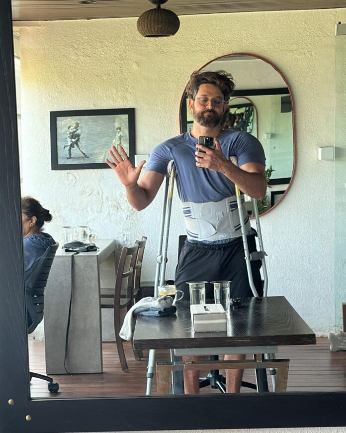 Hrithik Roshan Post Goes Viral as He Shares Mirror Selfie with Crutches