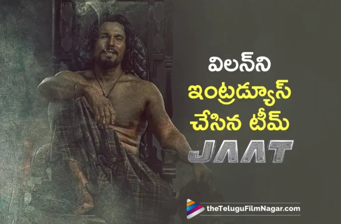 JAAT Team Introduced Actor Randeep Hooda as Ranatunga