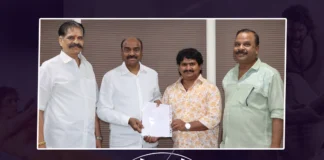 వారణాసి టైటిల్ను స్వచ్చందంగా ఇచ్చేశాను – దర్శకుడు సుబ్బారెడ్డి Director Subba Reddy Opens Up About Giving Away the Varanasi Title