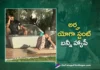 allu arjun surprised with his daughter arhas yoga practice